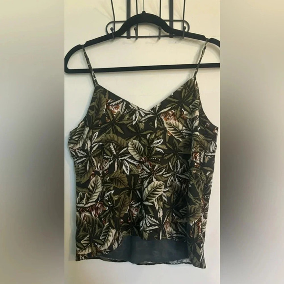Banana Republic Womens Tiger Print adjustable  Strappy Camisole 100% polyester - Picture 5 of 6